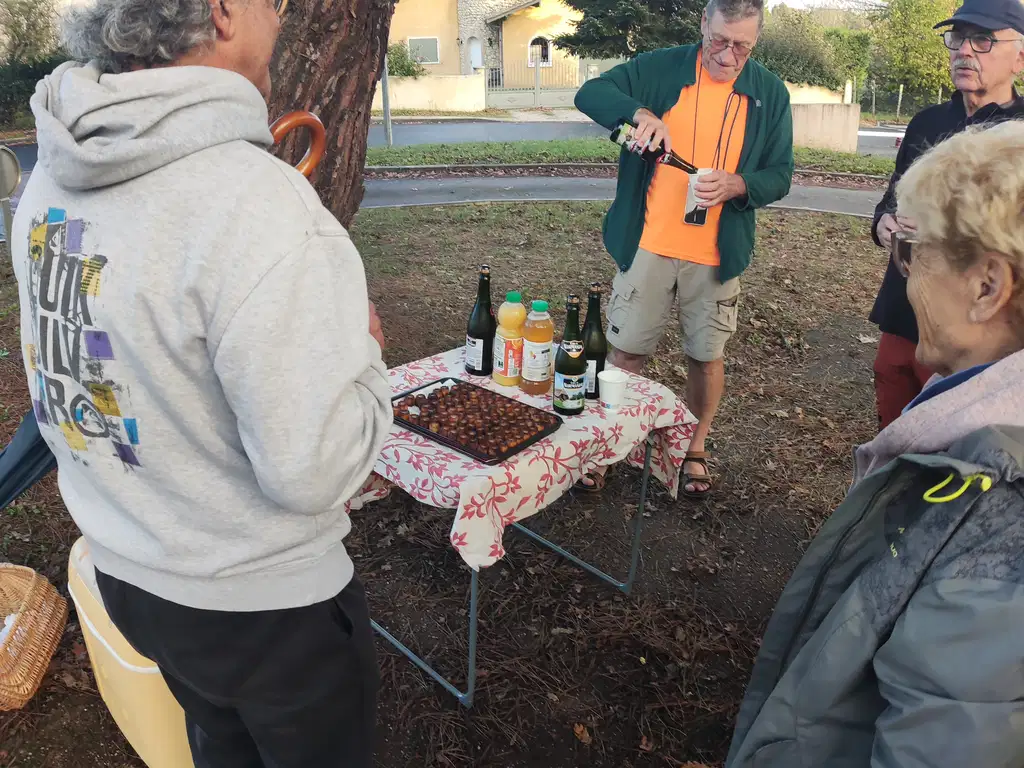 Bernard et ses cannelés.