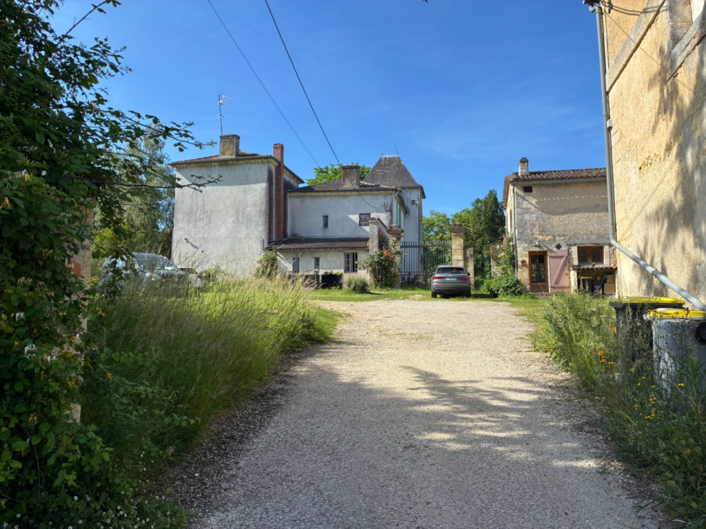 Randonnée printanière à Tresses avec Rando-Lignan